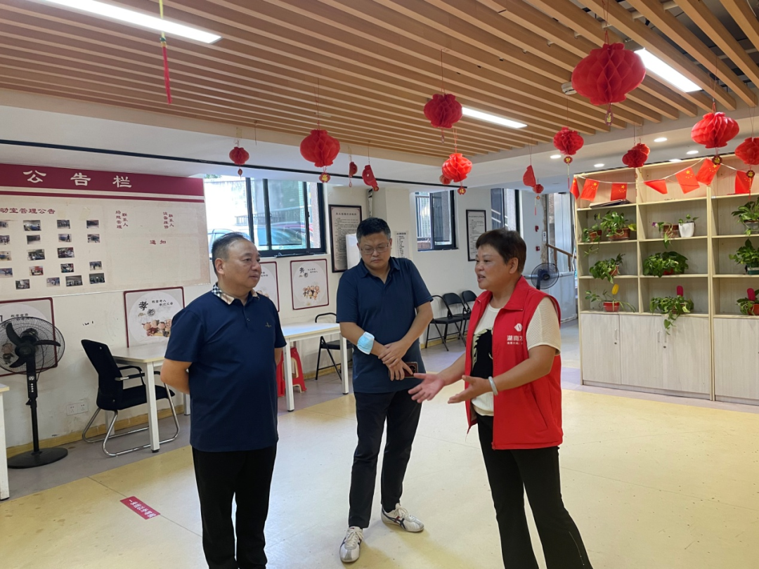 黃志剛、蘇千里帶隊赴湖南發(fā)展社區(qū)居家養(yǎng)老服務(wù)站點督查安全生產(chǎn)工作